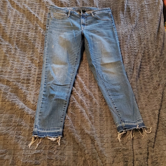 Cropped Denim Pants - Picture 6 of 6